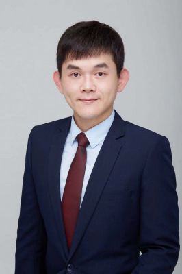 郑诚中律师_专业团队_广东万哲律师事务所